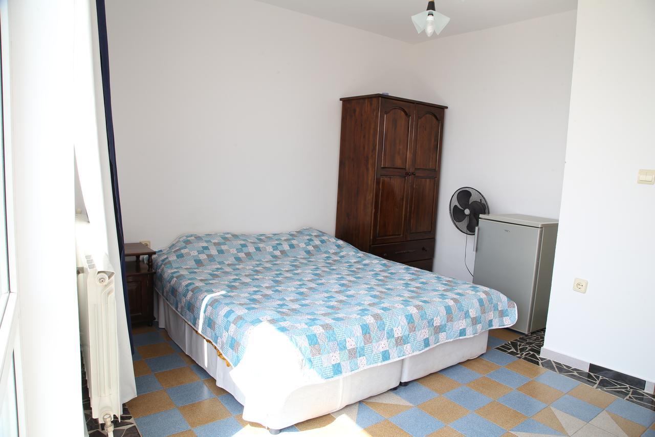 Popov Guest House Balchik Exterior photo