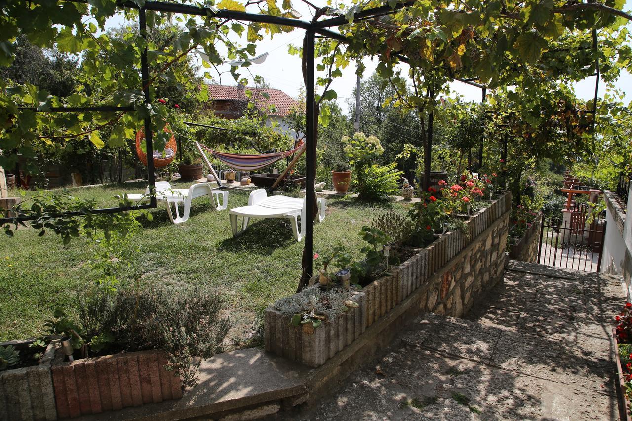 Popov Guest House Balchik Exterior photo